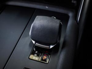 Land Rover Discovery D300 S - Image 15
