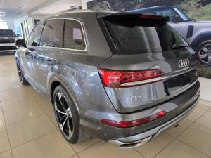 Audi Q7 45TDI quattro S line - Image 3
