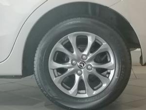 Mazda Mazda2 1.5 Dynamic auto - Image 9