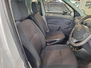 Nissan NP200 1.6i safety pack (aircon) - Image 6