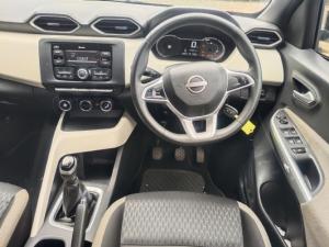 Nissan Magnite 1.0 Visia manual - Image 6