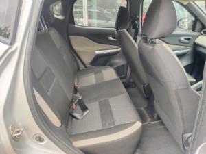 Nissan Magnite 1.0 Visia manual - Image 8