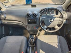 Chevrolet Aveo sedan 1.6 L - Image 7