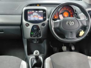 Toyota Aygo 1.0 X-Play - Image 7