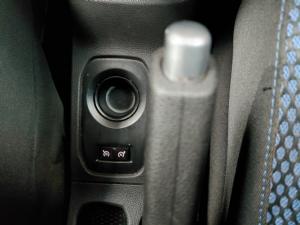 Renault Duster 1.5dCi TechRoad auto - Image 11