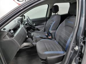 Renault Duster 1.5dCi TechRoad auto - Image 12