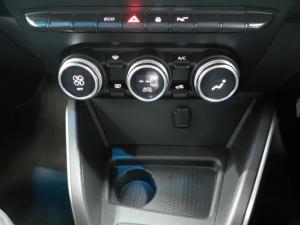 Renault Duster 1.5dCi TechRoad auto - Image 8
