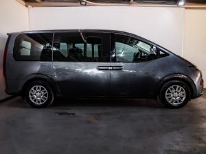 Hyundai Staria 2.2D Executive 9-seater - Image 2