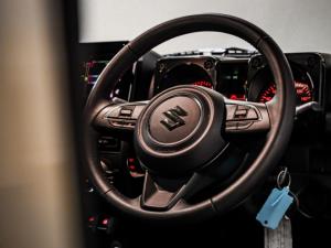 Suzuki Jimny 1.5 GLX AllGrip 3-door auto - Image 5