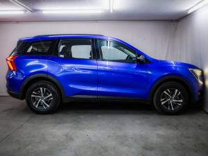 Mahindra XUV700 2.0T AX5 - Image 18