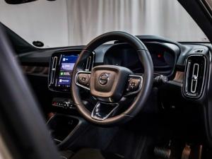 Volvo XC40 Recharge Twin Motor Ultimate - Image 13