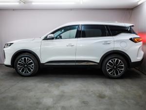 Chery Tiggo 7 1.5T CSH Plug-In Hybrid Plus - Image 2