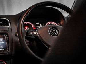 Volkswagen Polo Vivo hatch 1.6 Style - Image 10