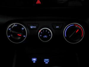 Hyundai Venue 1.0T Fluid - Image 11