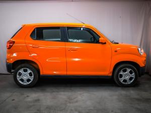 Suzuki S-Presso 1.0 GL manual - Image 17