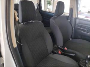 Toyota Rumion 1.5 SX manual - Image 13