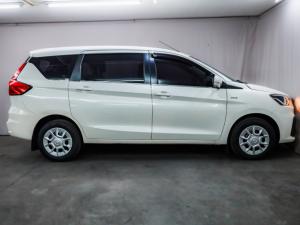 Toyota Rumion 1.5 SX manual - Image 18