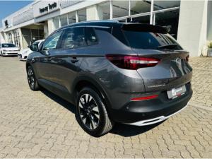 Opel Grandland X 1.6 Turbo Cosmo - Image 3