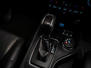 Ford Everest 3.2TDCi 4WD XLT - Image 12