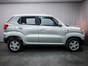 Suzuki S-Presso 1.0 GL manual - Image 13