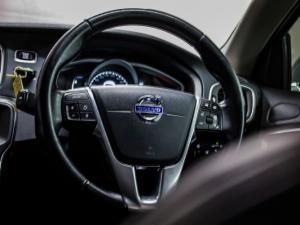Volvo V40 T4 Excel auto - Image 10