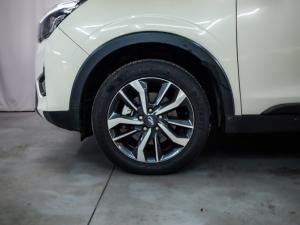 Mahindra XUV300 1.5TD W8 - Image 18