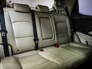 Mahindra XUV300 1.5TD W8 - Image 7