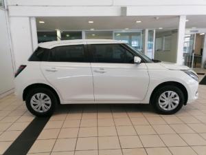Suzuki Swift hatch 1.2 GL - Image 12