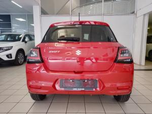 Suzuki Swift 1.2 GLX auto - Image 4