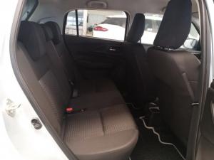 Suzuki Swift 1.2 GLX auto - Image 7