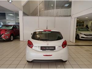 Peugeot 208 1.2 Active - Image 4
