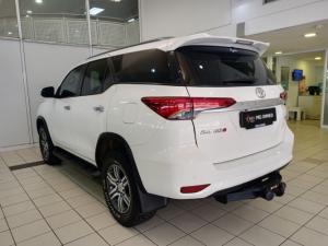 Toyota Fortuner 2.4GD-6 4x4 - Image 3