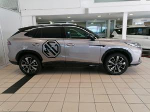 MG HS 2.0T Luxury - Image 11