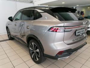 MG HS 2.0T Luxury - Image 3