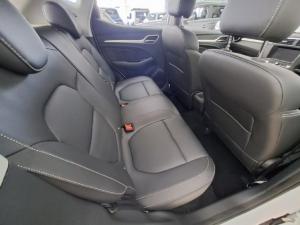 MG ZS 1.5 Luxury - Image 9