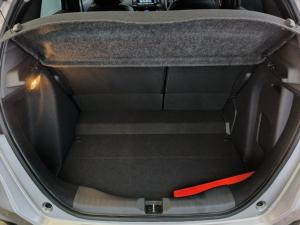 Honda Fit 1.5 Hybrid e.HEV - Image 9