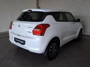Suzuki Swift 1.2 GLX manual - Image 2