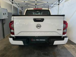 Nissan Navara 2.5DDTi double cab LE Plus - Image 4
