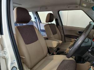 Mahindra TUV300 1.5CRDe T8 - Image 8