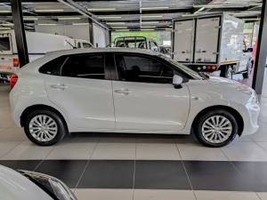 Toyota Starlet 1.4 Xi - Image 3