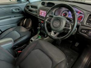 Jeep Renegade 2.4L 4x4 Trailhawk - Image 6