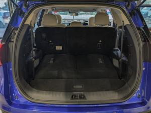 Mahindra XUV700 2.0T AX7 - Image 11