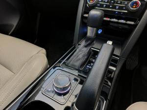 Mahindra XUV700 2.0T AX7 - Image 12