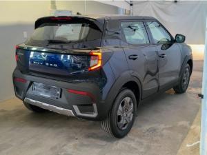 Mahindra XUV 3XO 1.2T MX2 manual - Image 3
