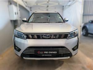 Mahindra XUV300 1.2T W8 - Image 2