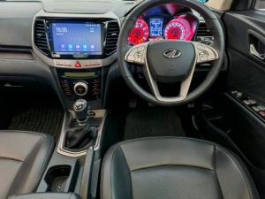 Mahindra XUV300 1.2T W8 - Image 6