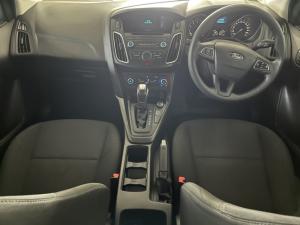 Ford Focus hatch 1.0T Ambiente auto - Image 6