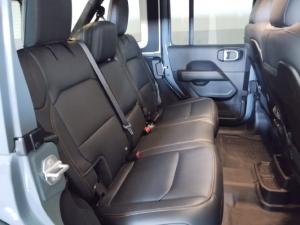 Jeep Wrangler Unlimited 2.0T Sahara - Image 10