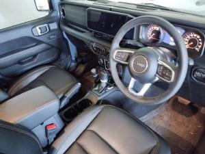 Jeep Wrangler Unlimited 2.0T Sahara - Image 6