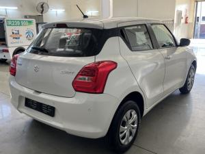 Suzuki Swift 1.2 GL+ auto - Image 4